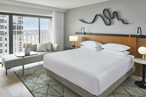 Hyatt Regency Atlanta, Rezerwuj Hotel Hotele w Atlanta z parkingiem, w pobliżu MARTA-Five Points Station, Parking