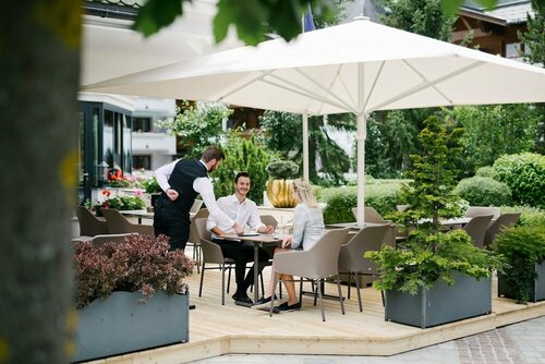 Trofana Royal 5-Sterne Superior Resort, Забронировать Отель Отели Ишгль с бассейном, рядом с Горнолыжный курорт Ишгль-Самнаун, Бассейн