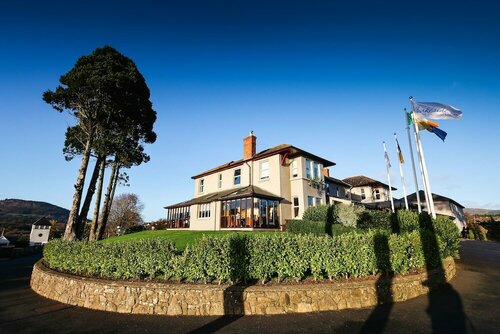 The Lakeside Hotel & Leisure Centre, Rezervați Hotel Ballina Mayo