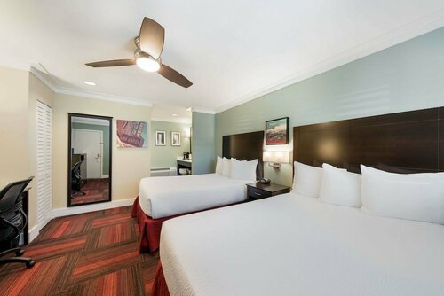 BEST WESTERN the Inn of Los Gatos, Забронировать Отель Лос-Гатос Silicon Valley