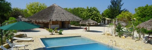 Caliente Beach Lodge, Rezervovat Hotel Toliara hotely s bazénem, Bazén
