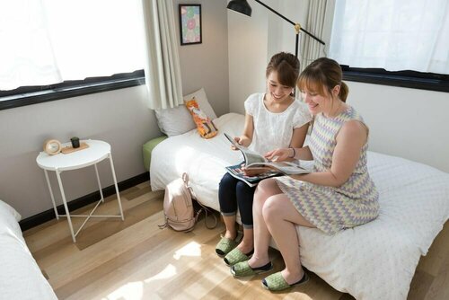 Guesthouse Meguri Inari, Забронировать Отель Fushimi Ward Иокогама