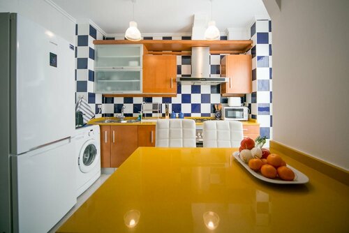Cisneros Flat, Забронировать Апартаменты/квартира Сьютат Белла Валенсия, рядом с Башни Куарт