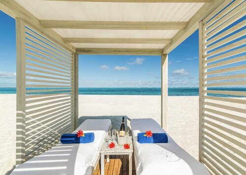 West Bay Club, Buchen Sie Resort Grace Bay Beach 