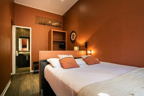 Boutique Hôtel Azur, Забронировать Отель Отели Буш-дю-Рон с парковкой, Парковка