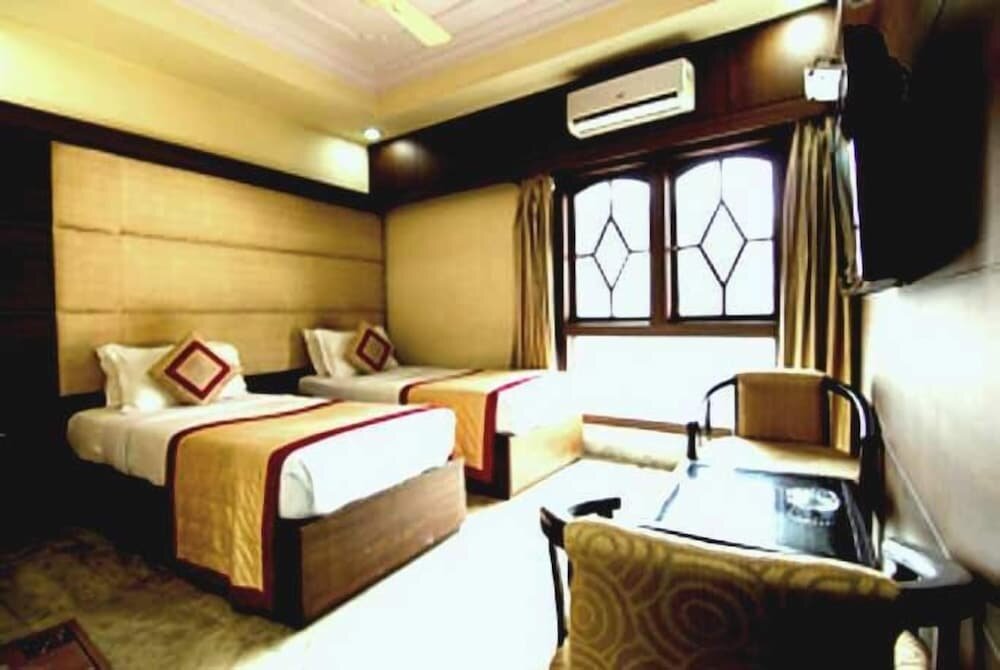 Oyo 3379 Hotel Gulshan International