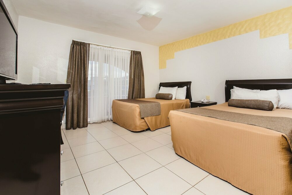 Del Mar Inn: Tijuana