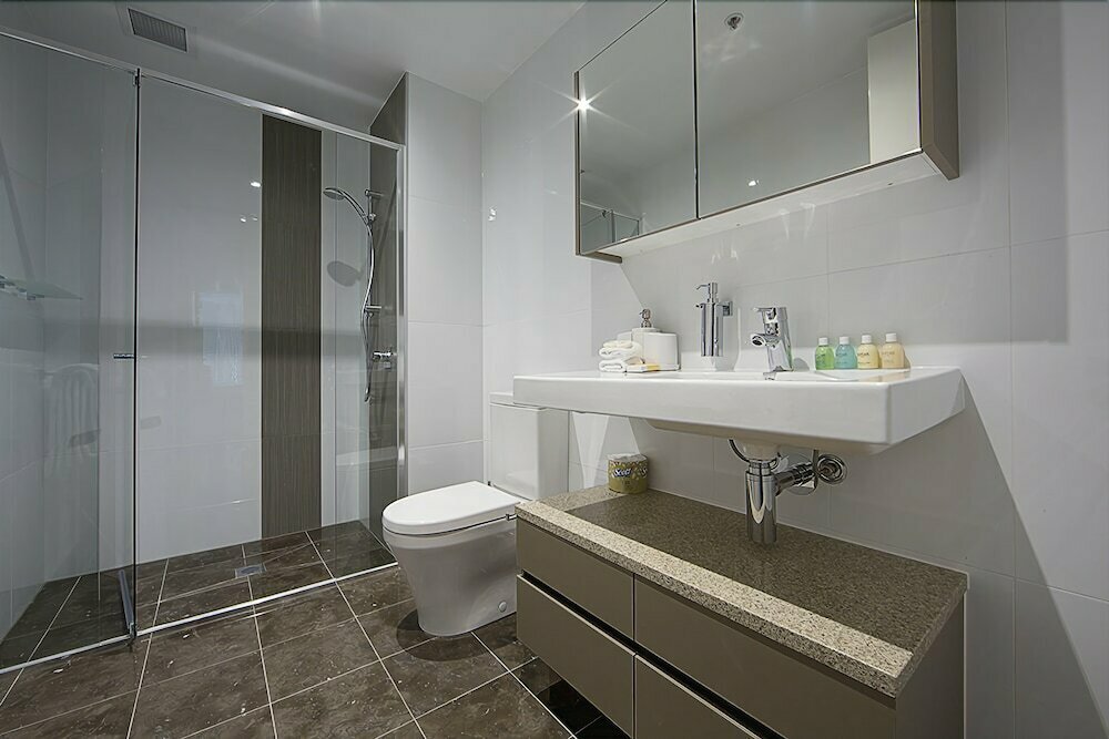 Accommodate Canberra - Manhattan