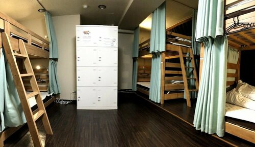 Yokohama Central Hostel, Забронировать Хостел Иокогама Канагава, рядом с Парк Ямасита