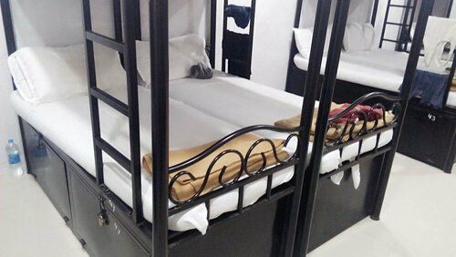 Star Dormitory, Забронировать Отель Отели Mumbai Region с парковкой, Парковка