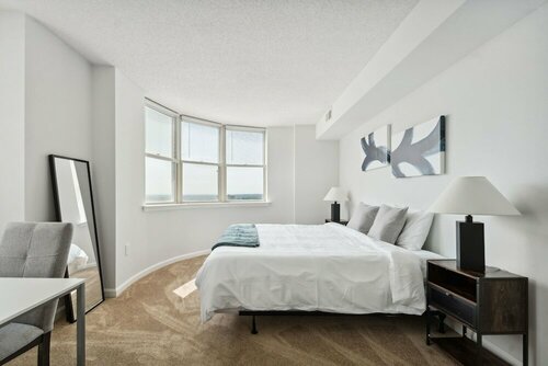 2BR Luxury City Suite With Gym & Pool, Забронировать Апартаменты/квартира Арлингтон Washington DC Metropolitan area
