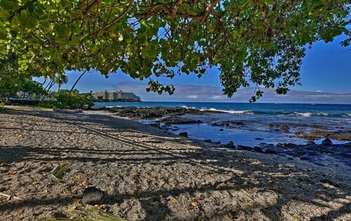 Kona Islander Inn Condos, Забронировать Отель Отели Острова Гавайев с парковкой, Парковка
