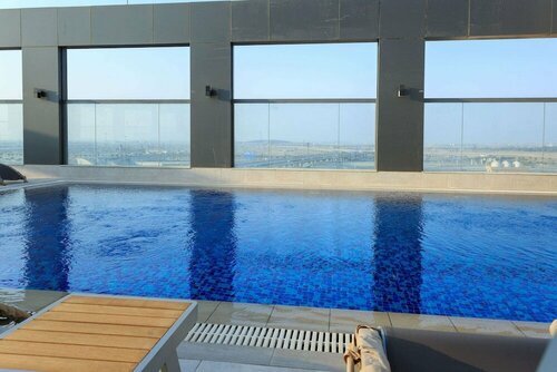 Clarion Hotel Jeddah Airport, Забронировать Отель Отели Мекки с бассейном, Бассейн