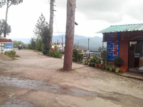 Goroomgo Dolma Almora, Забронировать Отель Отели Рамагар с завтраком, Завтраки