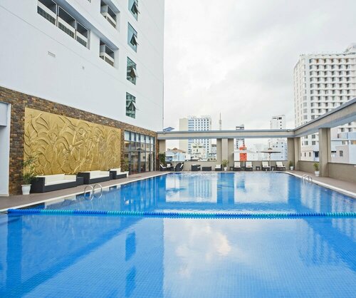 Muong Thanh Luxury Nha Trang Hotel, Забронировать Отель Отели Нячанга по системе «всё включено», рядом с Nha Trang Catheral, Всё включено
