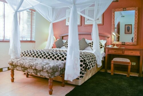 The Kingdom at Victoria Falls, Prenota Hotel Victoria Falls Hwange