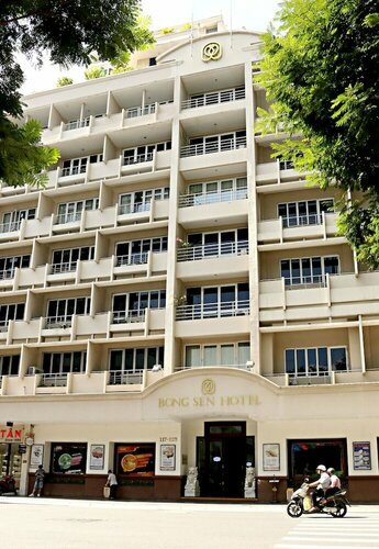 Bong Sen Hotel Saigon, Забронировать Отель Отели Хошимина 3 звезды, рядом с Торговый центр Tax, 3*