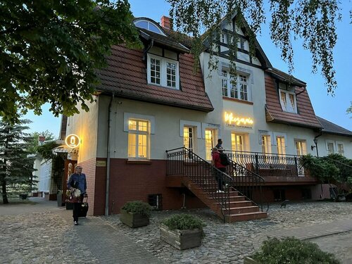Mleczarnia Hotel Restauracja, Забронировать Отель Хлудово Великопольское воеводство