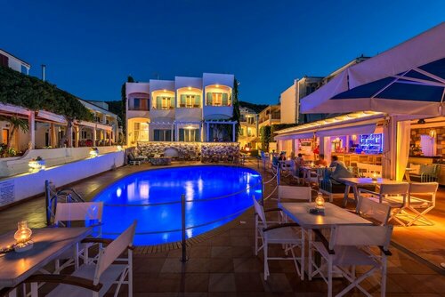 Oasis Skala Beach, Rezerwuj Hotel Skala Agistri