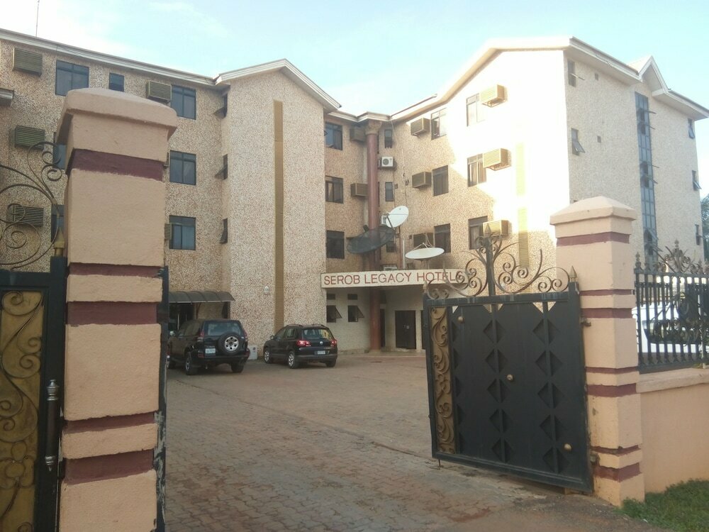 Serob Hotels
