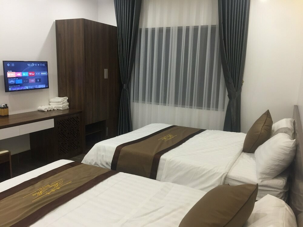 Win Win Hotel
