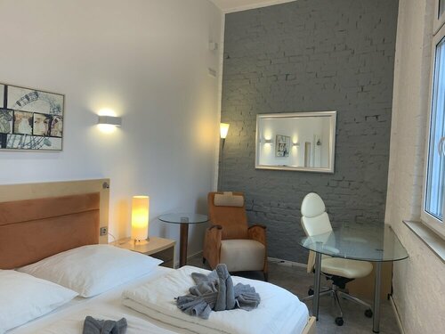 Lovely Rooms Next to the Trainstation WG, Забронировать Гостевой дом Дюссельдорф Северный Рейн-Вестфалия