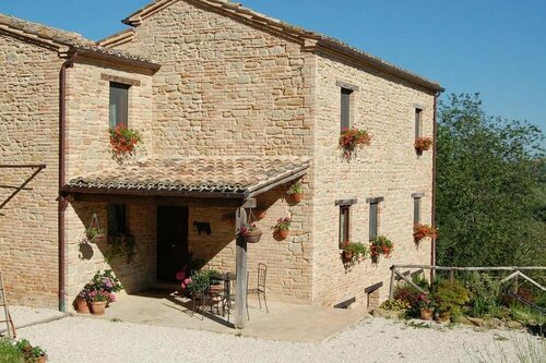 Agriturismo Serpanera, Забронировать Отель Сарнано Монти-Сибиллини