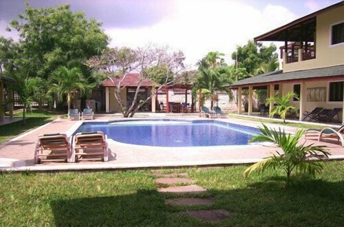 African Sun Resort, Забронировать Курортный отель Отели Mombasa North Coast с парковкой, Парковка