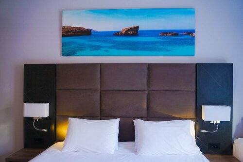 Pebbles Resort, Rezerwuj Ośrodek wypoczynkowy Hotele SPA w Malta, SPA