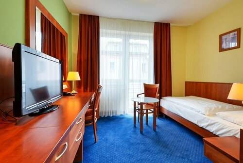 Hotel Filipinum, Rezerwuj Hotel Hotele w Eagle Mountains ze śniadaniem, Śniadanie