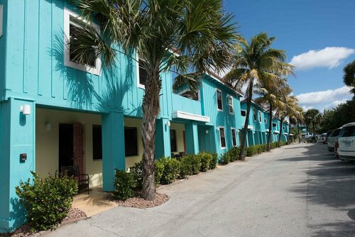 Sand Dune Shores, Забронировать Апартаменты/квартира Отели Palm Beach County с парковкой, Парковка