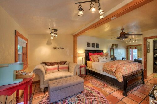 Cali Cochitta Vacation Rentals, Забронировать Дом для отпуска Коттеджи Моав, рядом с Информационный центр города Моаб, Коттедж