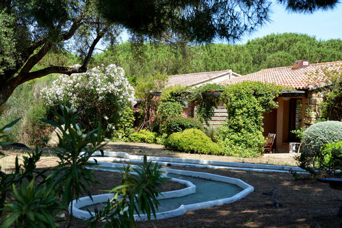 Mini Villa Alba Rossa, Prenota Hotel Serra-di-Ferro 