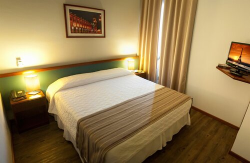 Hotel Massis, Забронировать Отель Отели Сан-Паулу с парковкой, Парковка