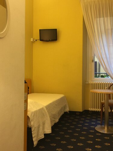 My Hotel Milano, Забронировать Отель Фьера Милано Сити Милан, рядом с Гамбара