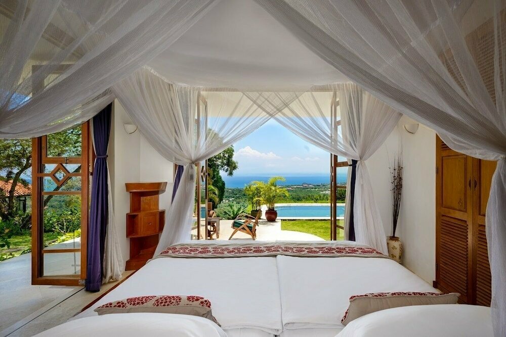 Villa Elaine Uluwatu By OriVista, 8 min padang padang beach