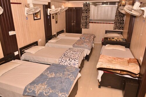 Goroomgo Comfort Hostel Charbagh Lucknow, Забронировать Хостел Чарбагх штат Уттар-Прадеш