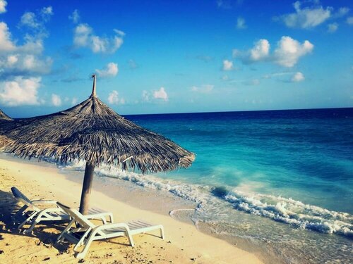 Athiri Inn, Забронировать Отель Укулхас Атолл Ари, рядом с Пляж Ukulhas Beach