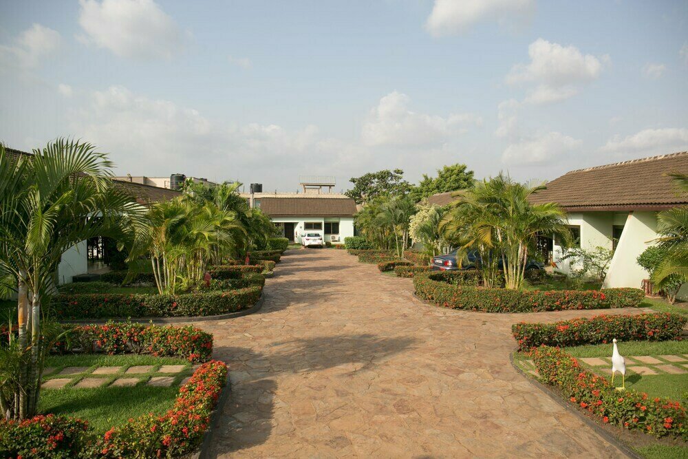 Travellers Palm Court