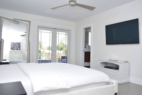 2 Bedroom Homes in North Miami by TMG, Забронировать Дом для отпуска Норт-Майами-Бич Miami Metropolitan Area