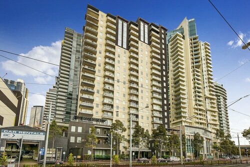 3 Bedroom Inner City Penthouse, Book Hotel Southbank 