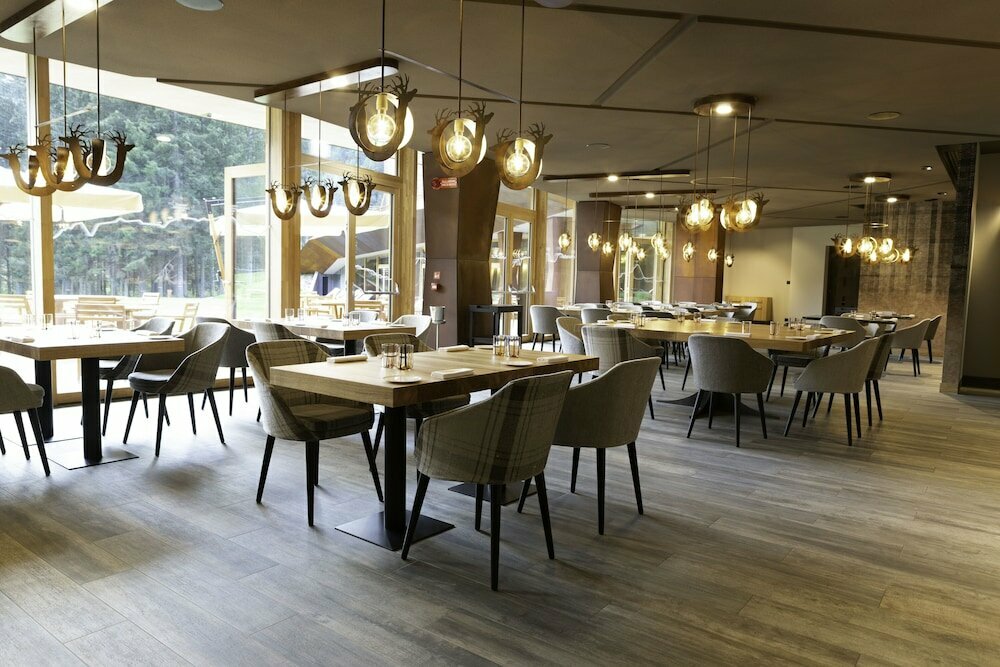 Aethos Monterosa