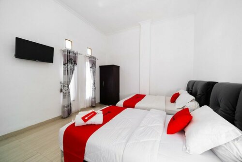 RedDoorz near Makassar Town Square 2, Đặt Nhà khách Makassar South Sulawesi