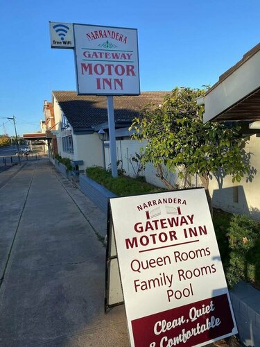 Gateway Motor Inn, Забронировать Мини-отель Наррандера Riverina