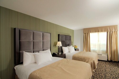 Paradise Inn and Suites Redwater, Забронировать Отель Редуотер Central Alberta