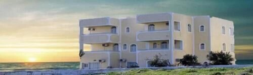 Kouklakis Villas, Забронировать Отель Перисса Санторини, рядом с Пляж Периволос