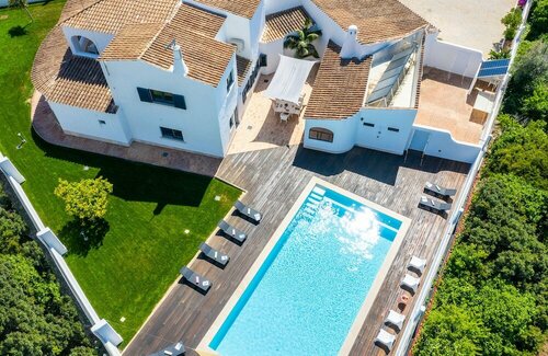 Villa Benagil Boutique by Algarve Vacation, Забронировать Бутик-отель Отели Карвоэйру с бассейном, рядом с Пещера Бенагил, Бассейн