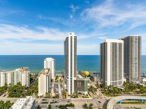 HH Exclusive Condos by Cielo Stays, Забронировать Апарт-отель Апарт-отели Голливуда, Апарт-отель