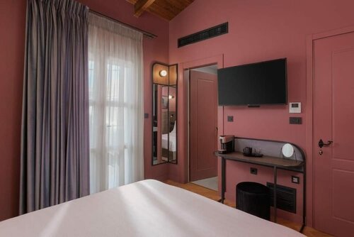 NAIADES the residence ioannina castle, จอง โรงแรม Ioannina Town Centre Ioannina