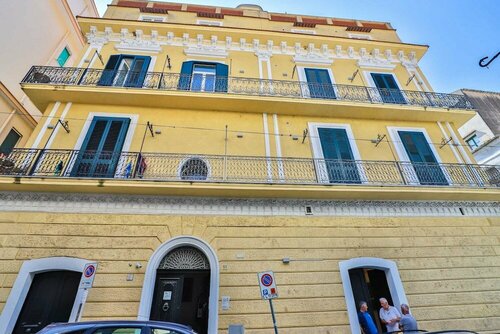 Della Monica Rooms, Забронировать Гостевой дом Виетри Салерно, рядом с Due Fratelli